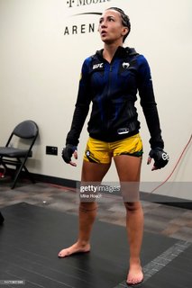 Amanda Ribas feet photo 2