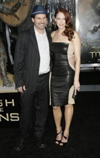 Amanda Righetti feet photo thumbnail