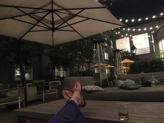 Amanda Righetti feet photo thumbnail