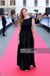Amanda Righetti feet photo 2