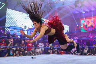 Amanda Saccomanno feet photo thumbnail