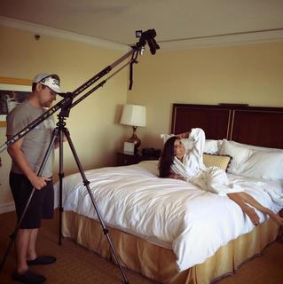 Amanda Salas feet photo 5