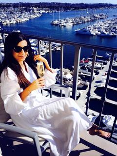 Amanda Salas feet photo 17