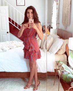 Amanda Salas feet photo 2