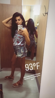Amanda Salas feet photo 7