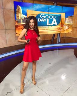 Amanda Salas feet photo 3