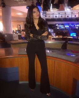 Amanda Salas feet photo 3