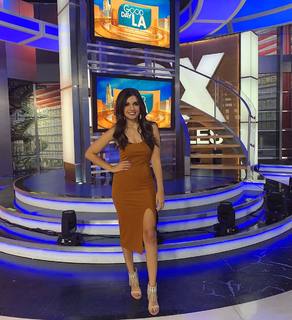 Amanda Salas feet photo 11