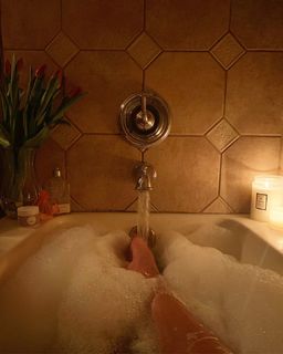 Amanda Salas feet photo 14