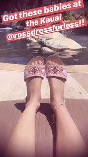 Amanda Salas feet photo 11
