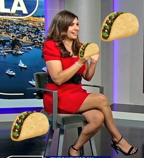 Amanda Salas feet photo 10
