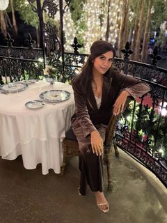 Amanda Salas feet photo 7