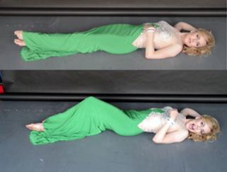 Amanda Schull feet photo thumbnail