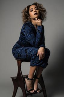 Amanda Seales feet photo thumbnail