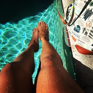 Amanda Seales feet photo thumbnail