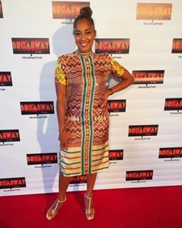 Amanda Seales feet photo thumbnail