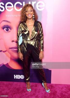 Amanda Seales feet photo thumbnail