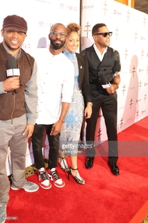 Amanda Seales feet photo thumbnail
