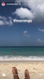 Amanda Seales feet photo thumbnail