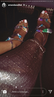 Amanda Seales feet photo thumbnail