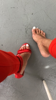 Amanda Seales feet photo thumbnail