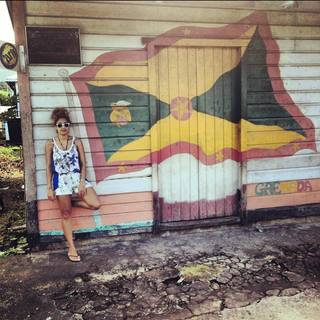 Amanda Seales feet photo thumbnail