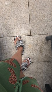 Amanda Seales feet photo thumbnail