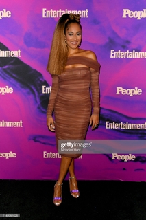 Amanda Seales feet photo thumbnail