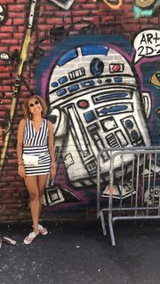 Amanda Seales feet photo thumbnail