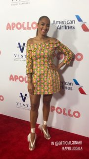 Amanda Seales feet photo thumbnail