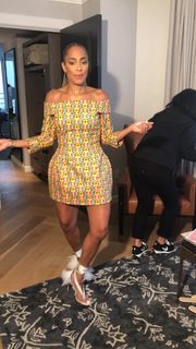Amanda Seales feet photo thumbnail