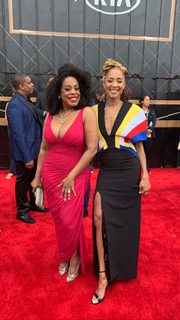 Amanda Seales feet photo thumbnail