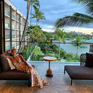 Amanda Seales feet photo thumbnail