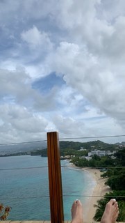Amanda Seales feet photo thumbnail