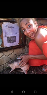Amanda Seales feet photo thumbnail