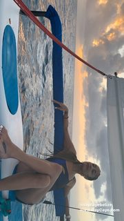 Amanda Seales feet photo thumbnail