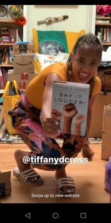 Amanda Seales feet photo thumbnail