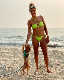 Amanda Seales feet photo thumbnail
