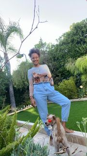 Amanda Seales feet photo thumbnail