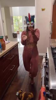 Amanda Seales feet photo thumbnail
