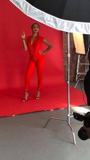 Amanda Seales feet photo thumbnail