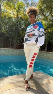 Amanda Seales feet photo thumbnail