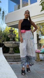 Amanda Seales feet photo thumbnail