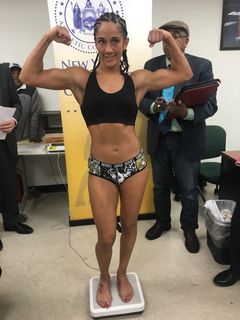 Amanda Serrano feet photo 1