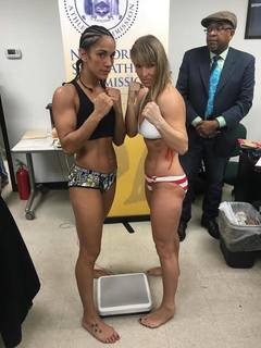 Amanda Serrano feet photo 2