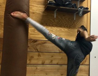 Amanda Serrano feet photo 16