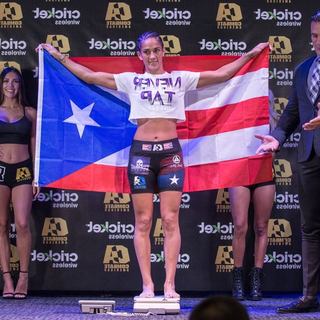 Amanda Serrano feet photo 12