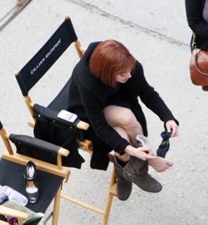 Amanda Seyfried feet photo thumbnail