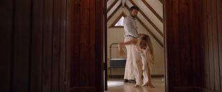 Amanda Seyfried feet photo 6