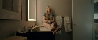 Amanda Seyfried feet photo 4